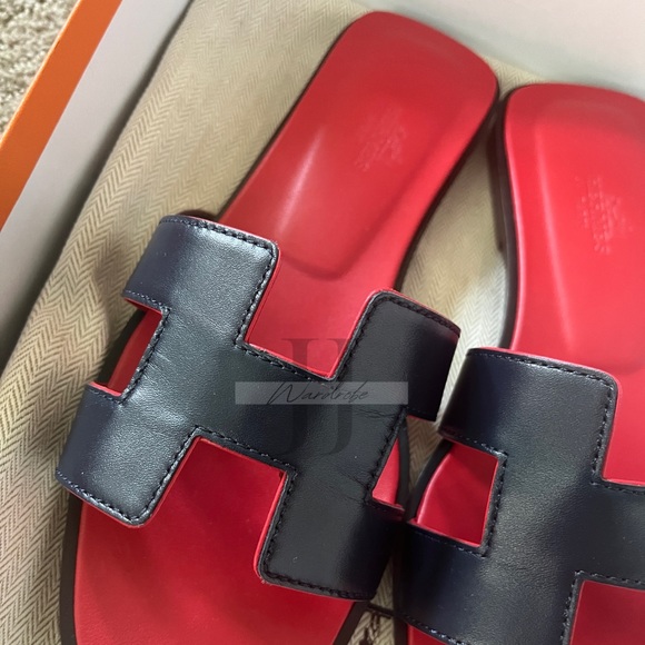 Hermes Navy Blue Red Oran Sandals Summer 2022 Limited Color Sz 37 - Picture 2 of 4